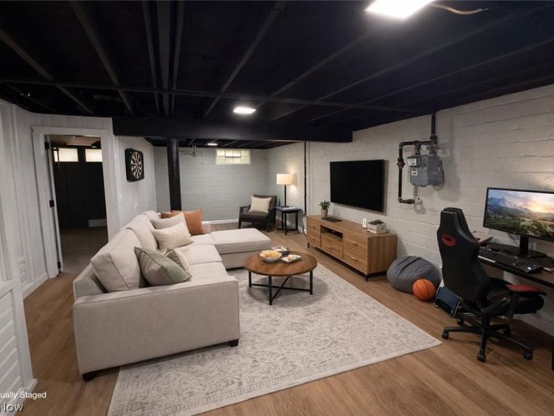 16501 Larchwood Avenue , Cleveland, OH 44135 Photo 21