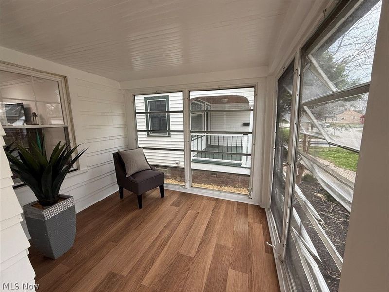 16501 Larchwood Avenue , Cleveland, OH 44135 Photo 3