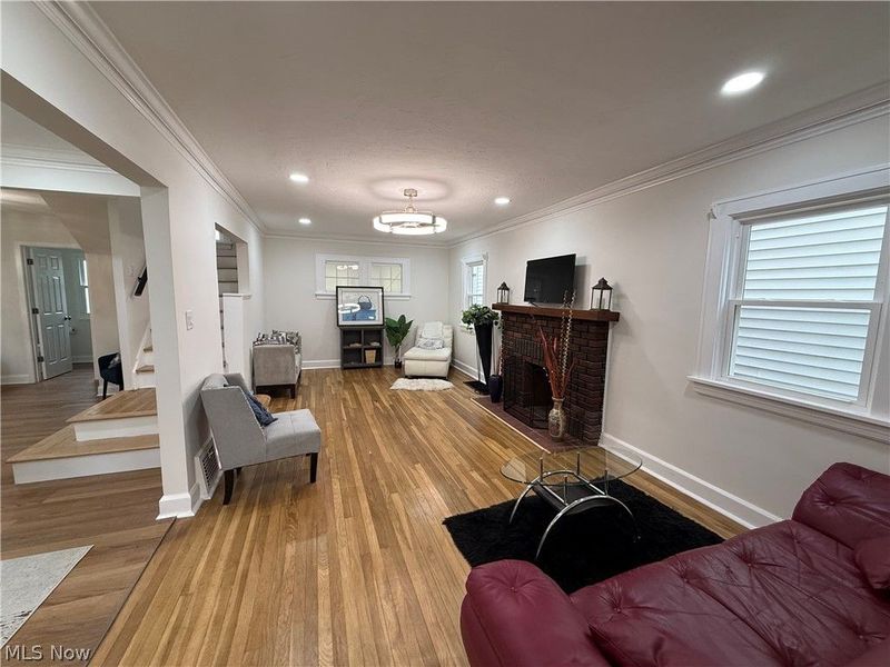 16501 Larchwood Avenue , Cleveland, OH 44135 Photo 4