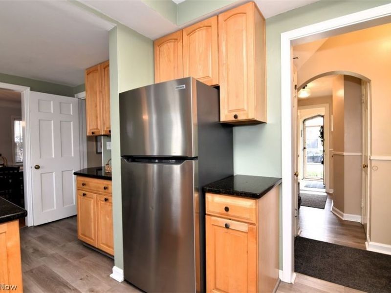 2556 Fenwick Road , University Heights, OH 44118 Photo 17