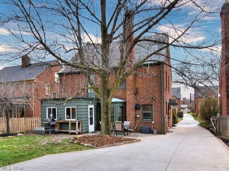 2556 Fenwick Road , University Heights, OH 44118 Photo 37