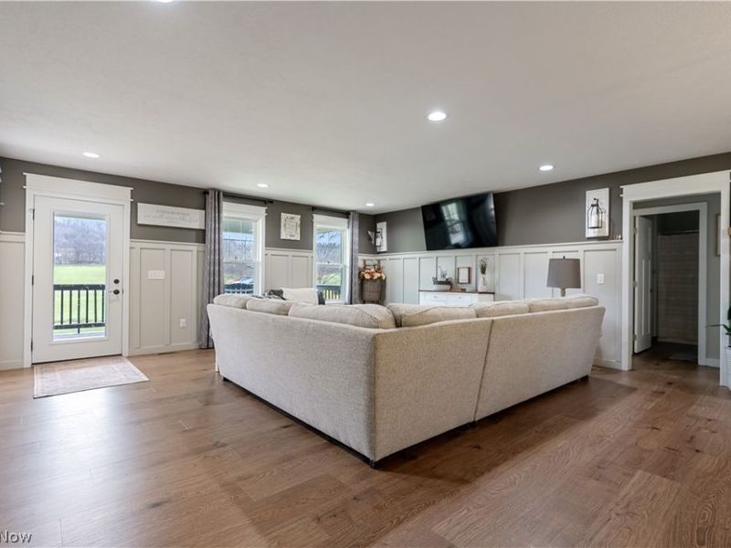 7528 Dover Zoar Road NE, Dover, OH 44622 Photo 12