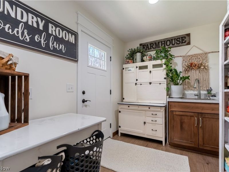 7528 Dover Zoar Road NE, Dover, OH 44622 Photo 20