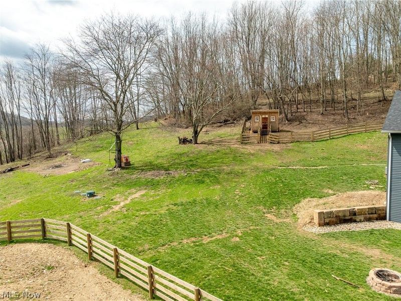 7528 Dover Zoar Road NE, Dover, OH 44622 Photo 4