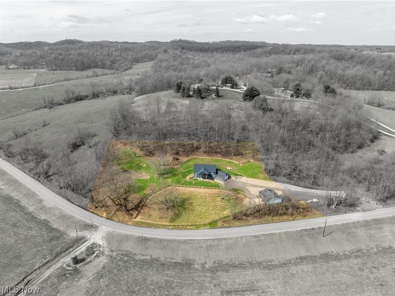 7528 Dover Zoar Road NE, Dover, OH 44622 Photo 5