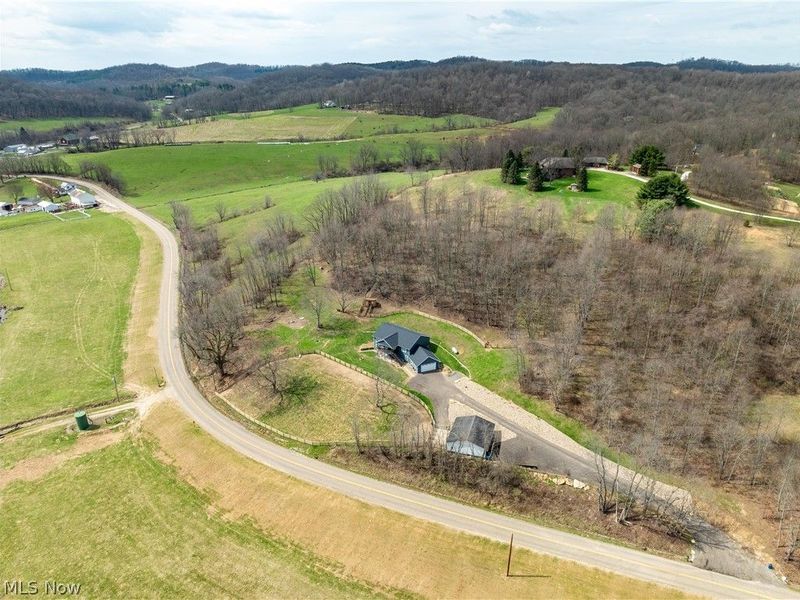 7528 Dover Zoar Road NE, Dover, OH 44622 Photo 6