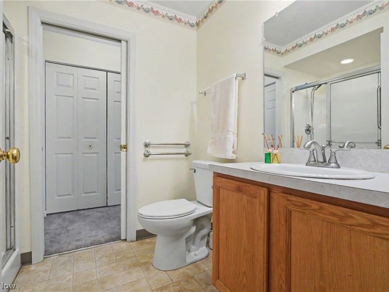 3499 E Prescott Circle , Cuyahoga Falls, OH 44223 Photo 10