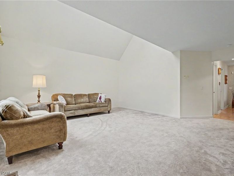 3499 E Prescott Circle , Cuyahoga Falls, OH 44223 Photo 12