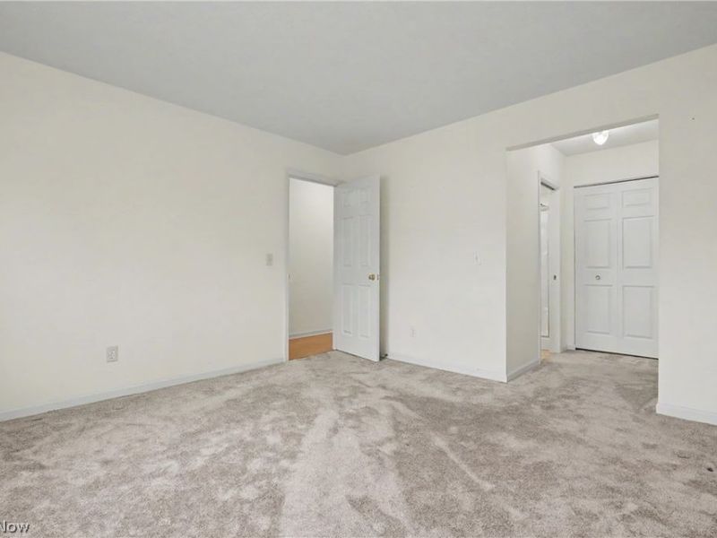 3499 E Prescott Circle , Cuyahoga Falls, OH 44223 Photo 6