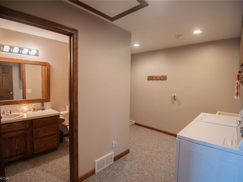 6424 Weaver Road, Berlin Center, OH 44401 Photo 14