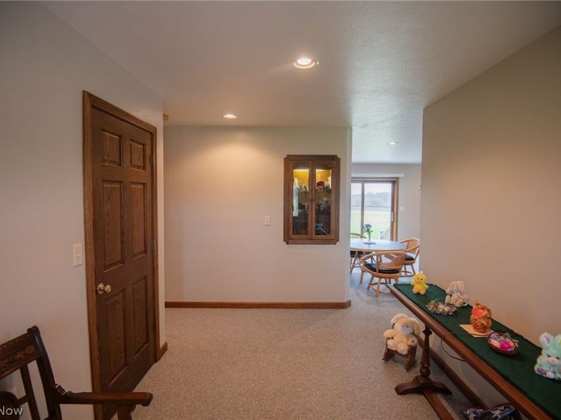 6424 Weaver Road, Berlin Center, OH 44401 Photo 5