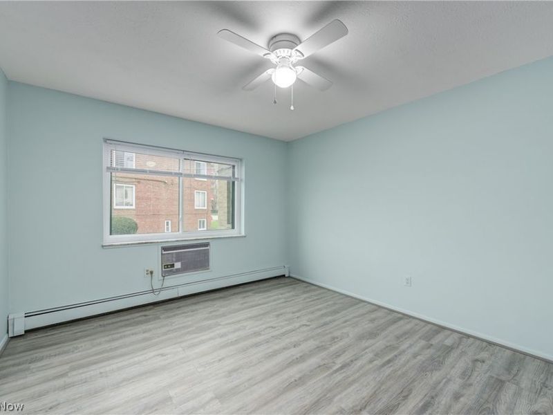 20312 Lorain Road , Unit 106, Fairview Park, OH 44126 Photo 14