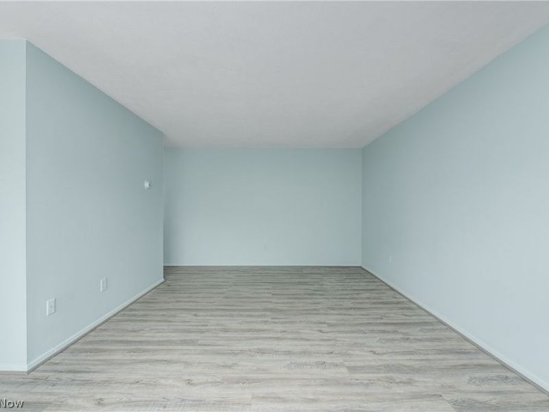 20312 Lorain Road , Unit 106, Fairview Park, OH 44126 Photo 6