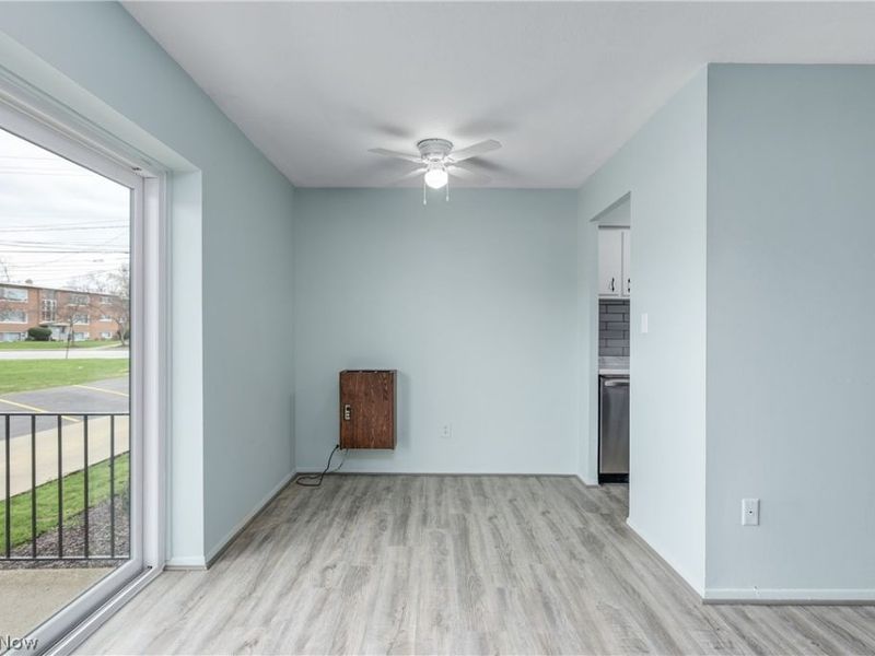 20312 Lorain Road , Unit 106, Fairview Park, OH 44126 Photo 7