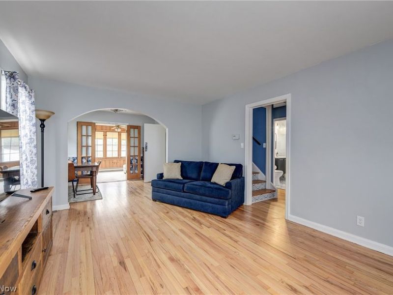 3408 W 151st Street , Cleveland, OH 44111 Photo 3