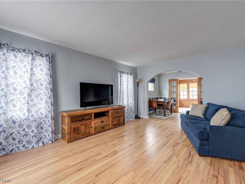 3408 W 151st Street , Cleveland, OH 44111 Photo 4