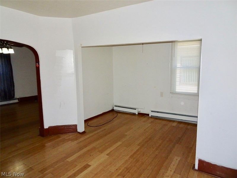 4587 Niessen Court , Cleveland, OH 44109 Photo 11