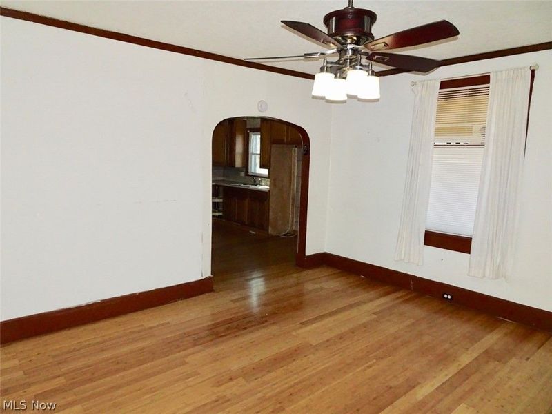 4587 Niessen Court , Cleveland, OH 44109 Photo 14