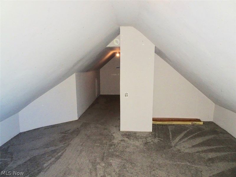 4587 Niessen Court , Cleveland, OH 44109 Photo 43