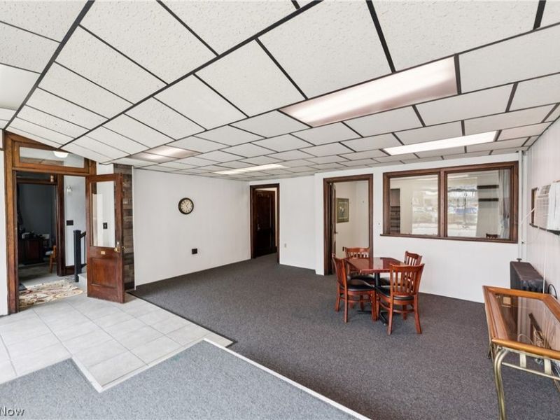 70 4th Street NW, Barberton, OH 44203 Photo 10