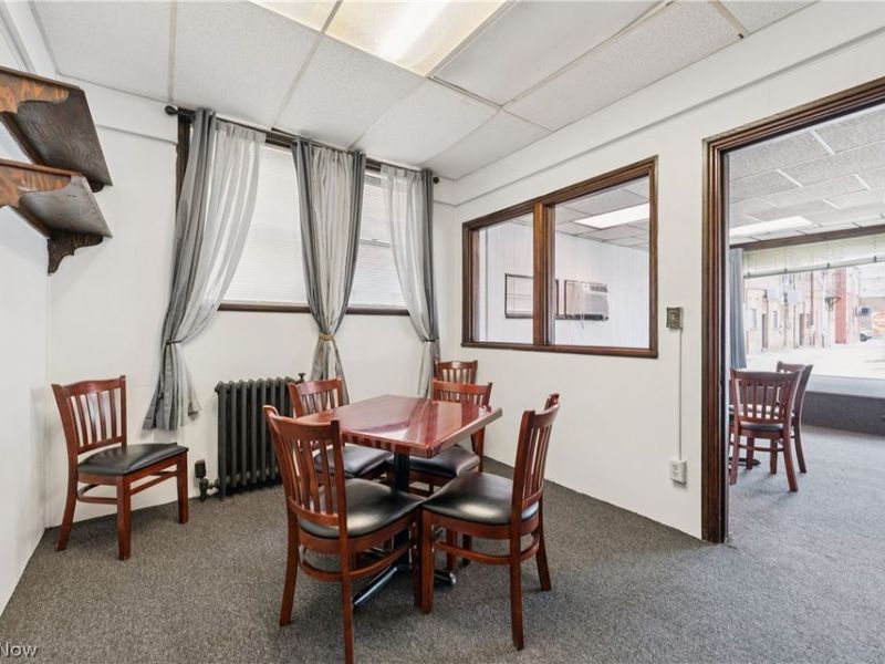 70 4th Street NW, Barberton, OH 44203 Photo 11