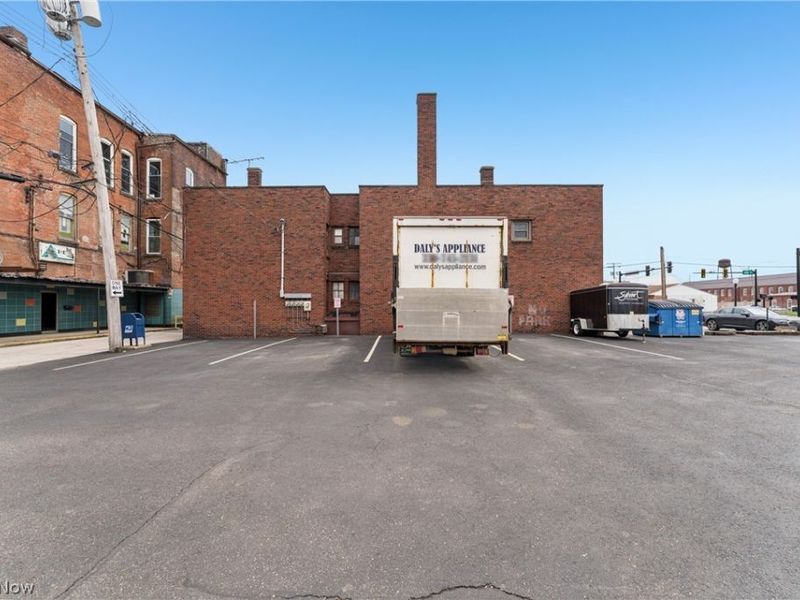 70 4th Street NW, Barberton, OH 44203 Photo 33