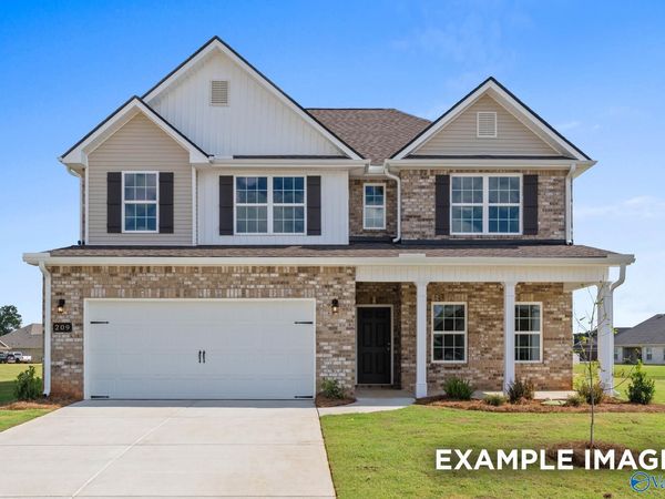 163 Heritage Lakes Boulevard, New Market, AL 35761