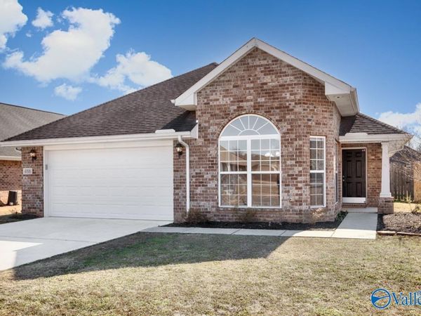 4816 Canterwood Drive SE, Owens Cross Roads, AL 35763