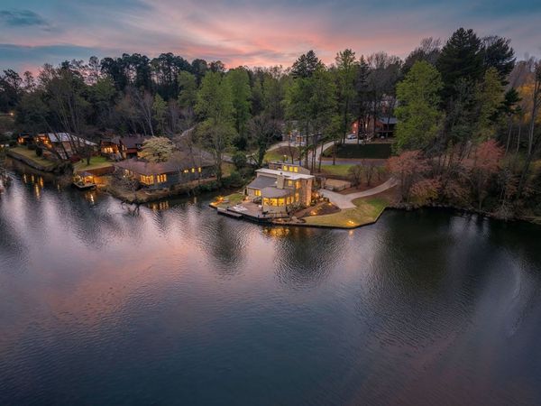 3850 Loch Highland Parkway NE, Roswell, GA 30075