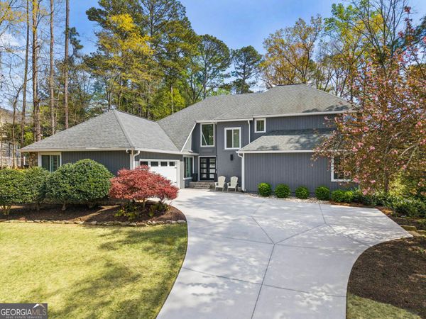10045 Bankside Drive, Roswell, GA 30076