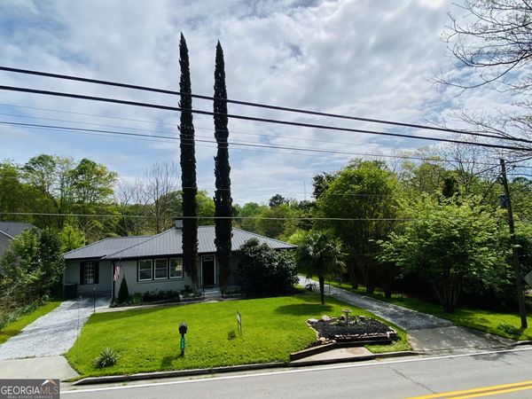 288 Davis Avenue, Toccoa, GA 30577