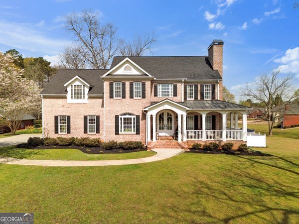 120 Lake Park Drive, Sharpsburg, GA 30277