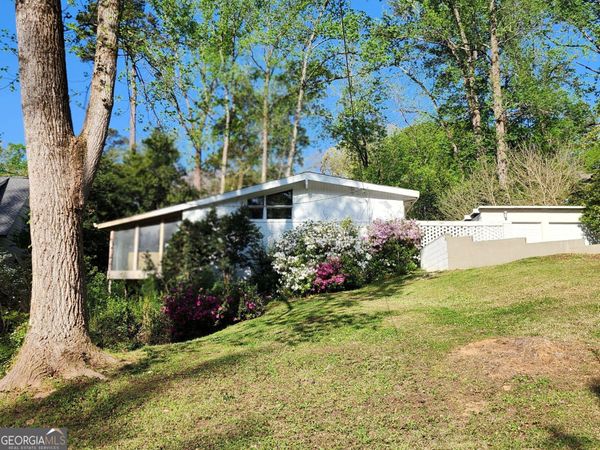 3906 Land O Lakes Drive NE, Atlanta, GA 30342