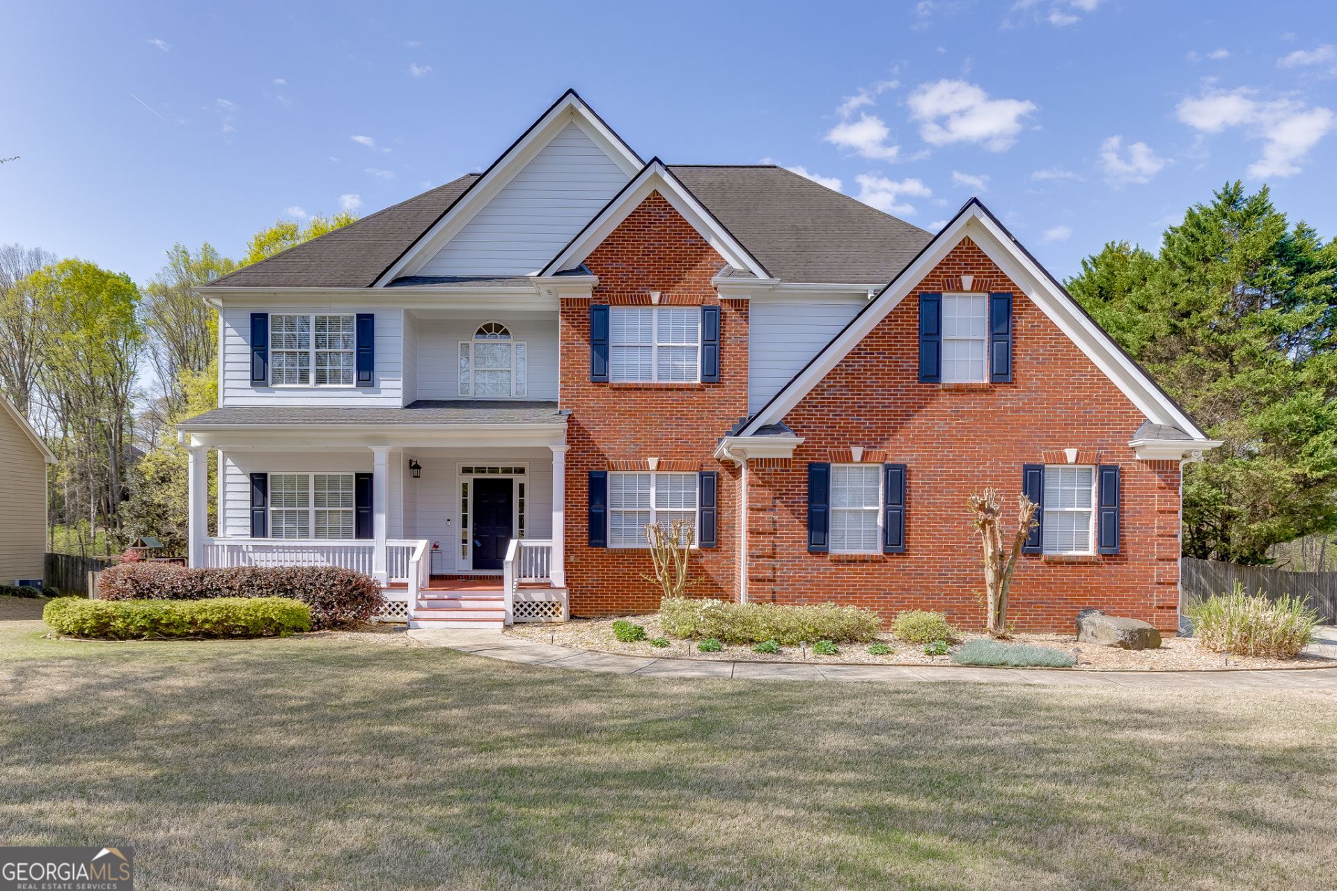 203 Whitaker Way, Hoschton, GA 30548 Main Photo