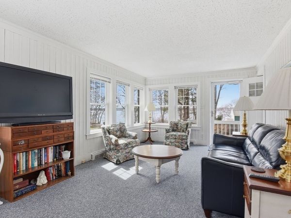 16 Norfolk St., Lakeville, MA 02347