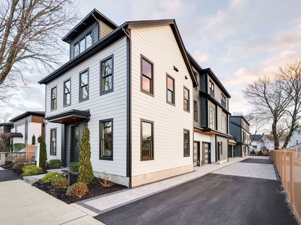 290 Watertown Street, Unit 3., Newton, MA 02458