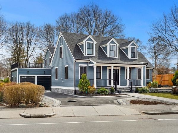 462 Waltham Street, Newton, MA 02645