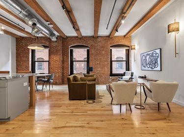 21 Wormwood Street, Unit 411, Boston, MA 02210