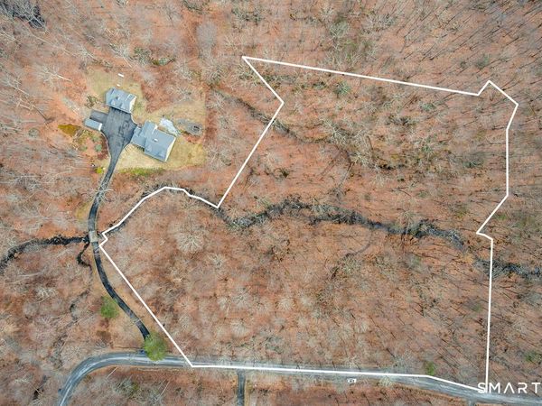 10 Chimney Hill, Sherman, CT 06784