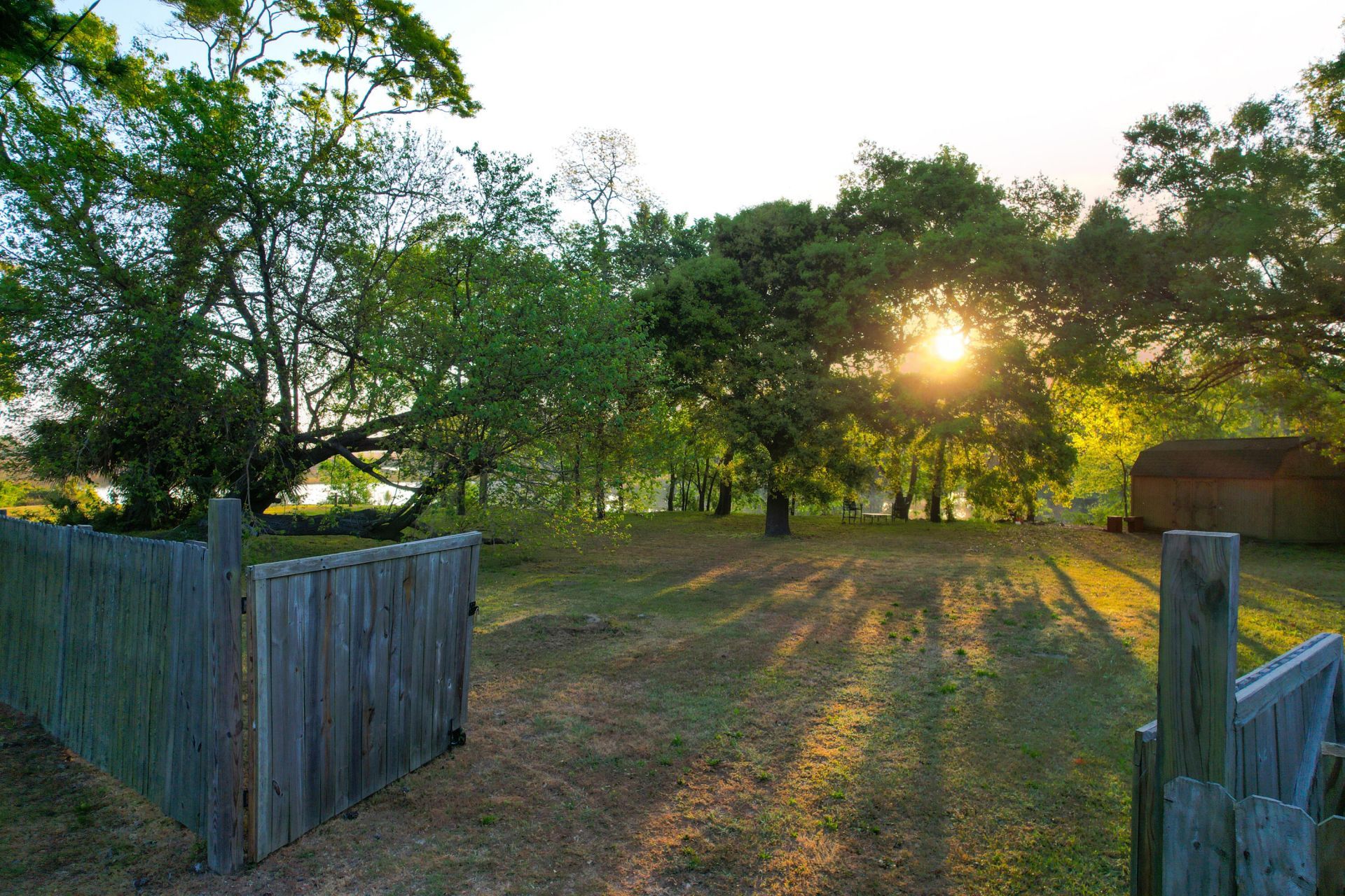 1022 Justin Avenue Photo 4