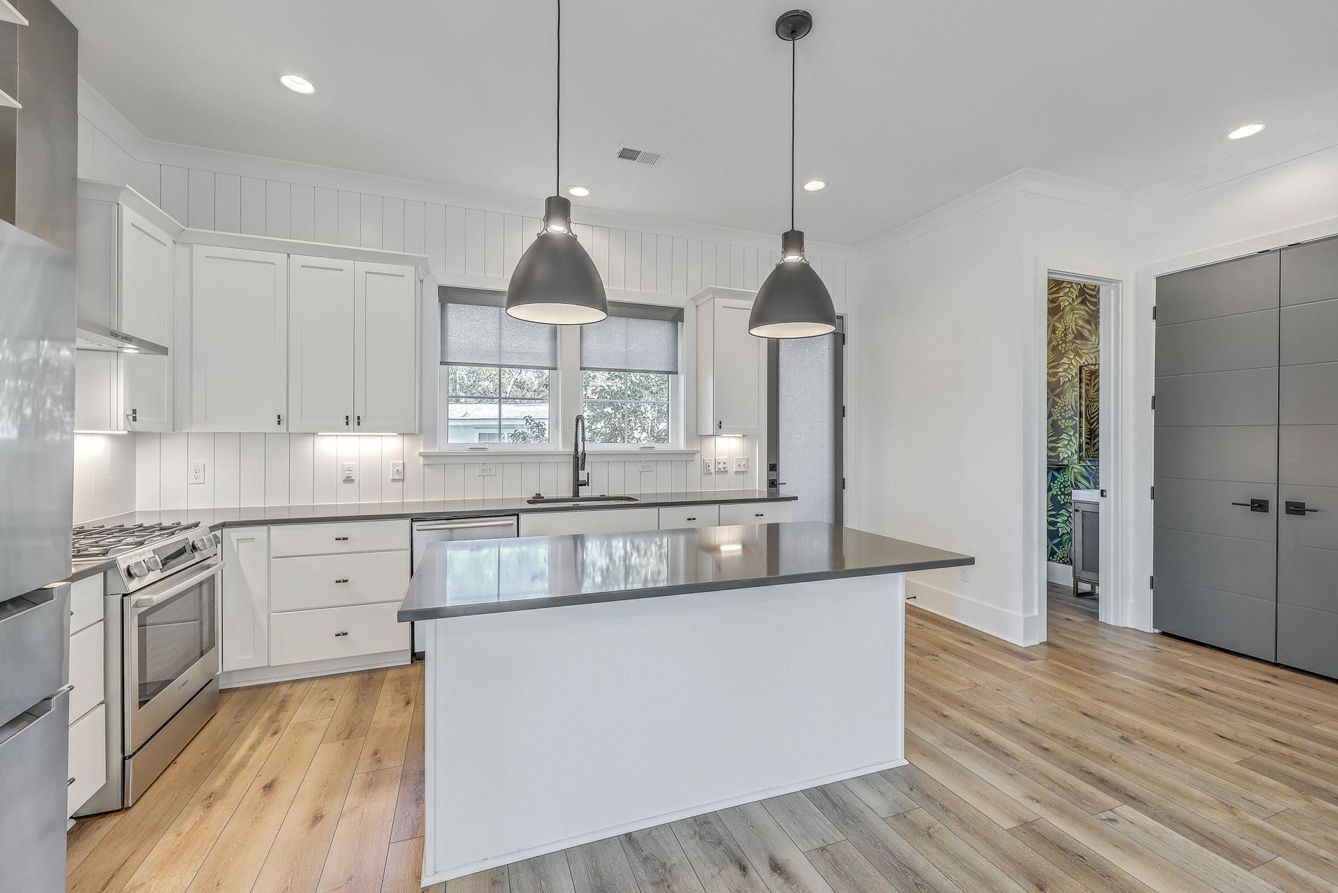 1216 Gatch Court Photo 11