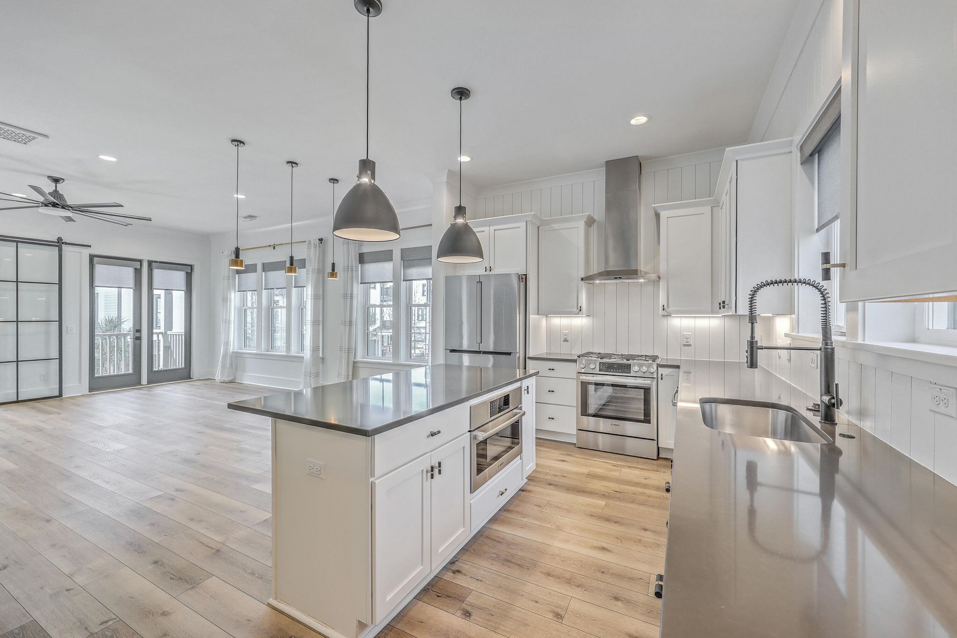 1216 Gatch Court Photo 12