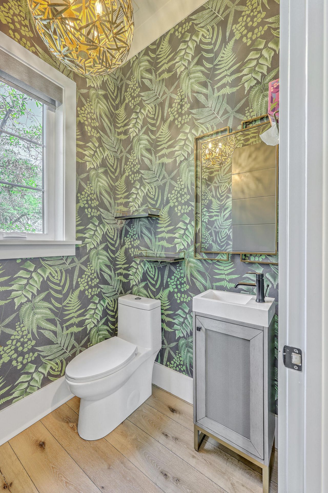 1216 Gatch Court Photo 14