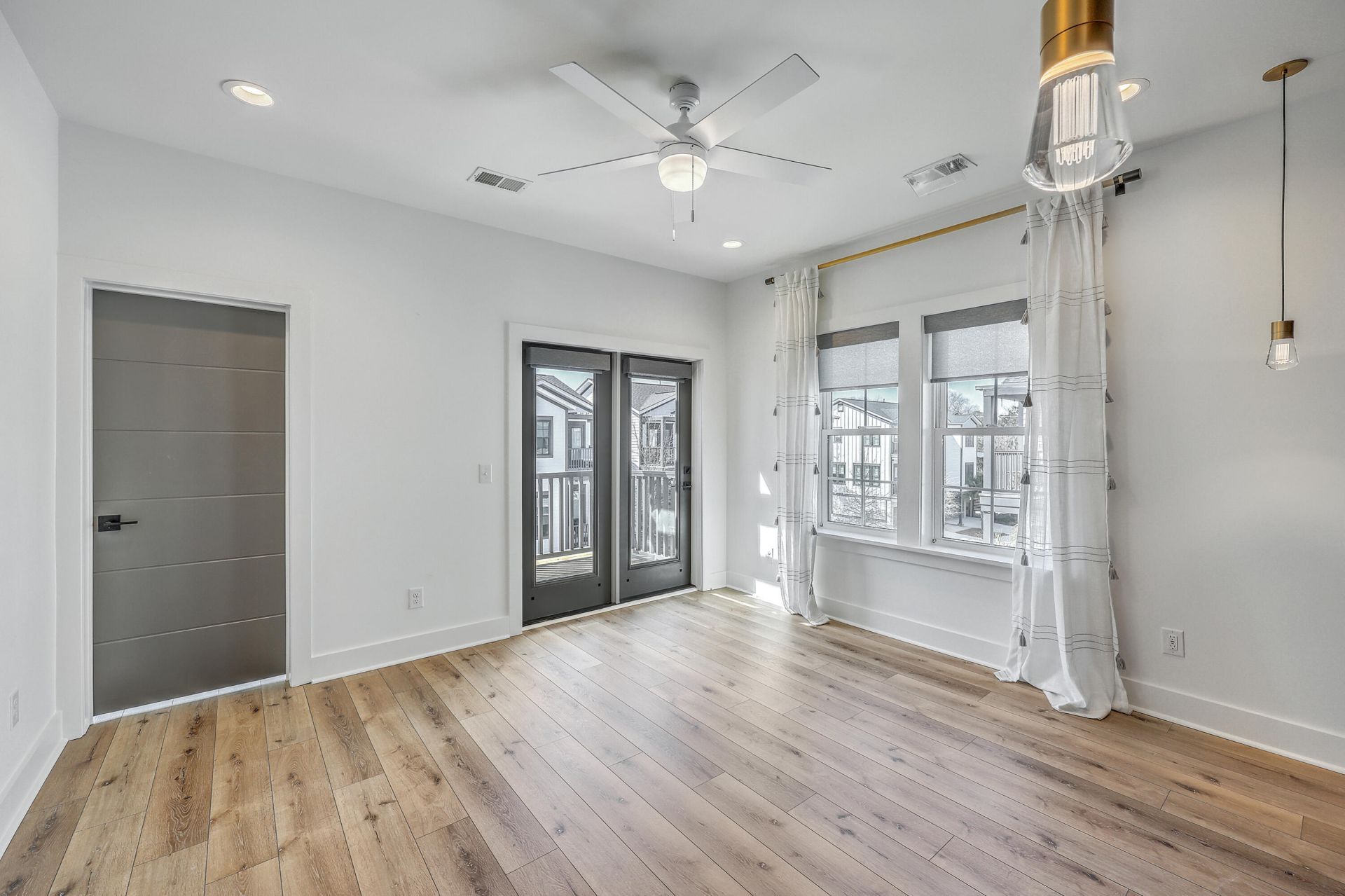 1216 Gatch Court Photo 19