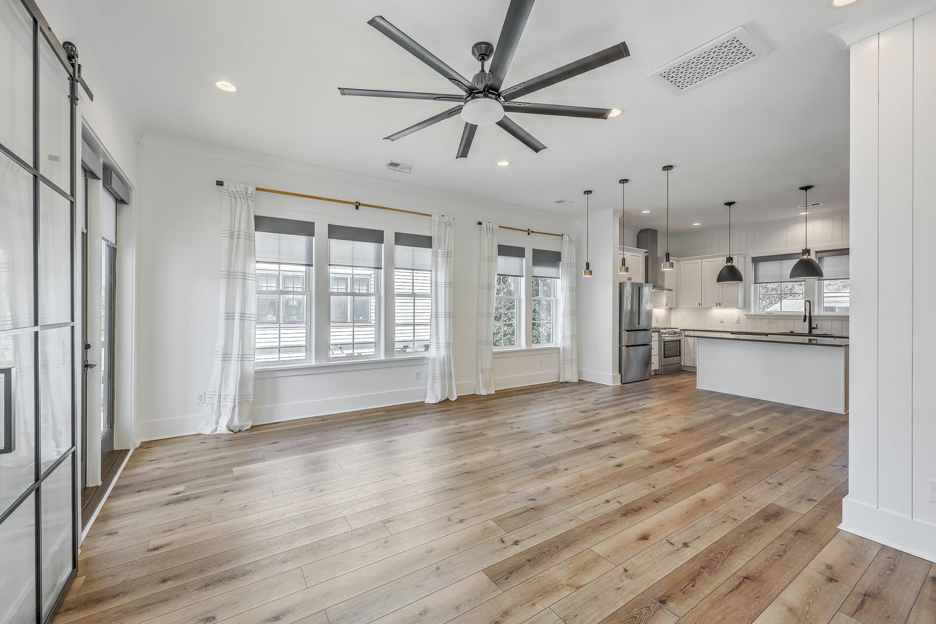 1216 Gatch Court Photo 6