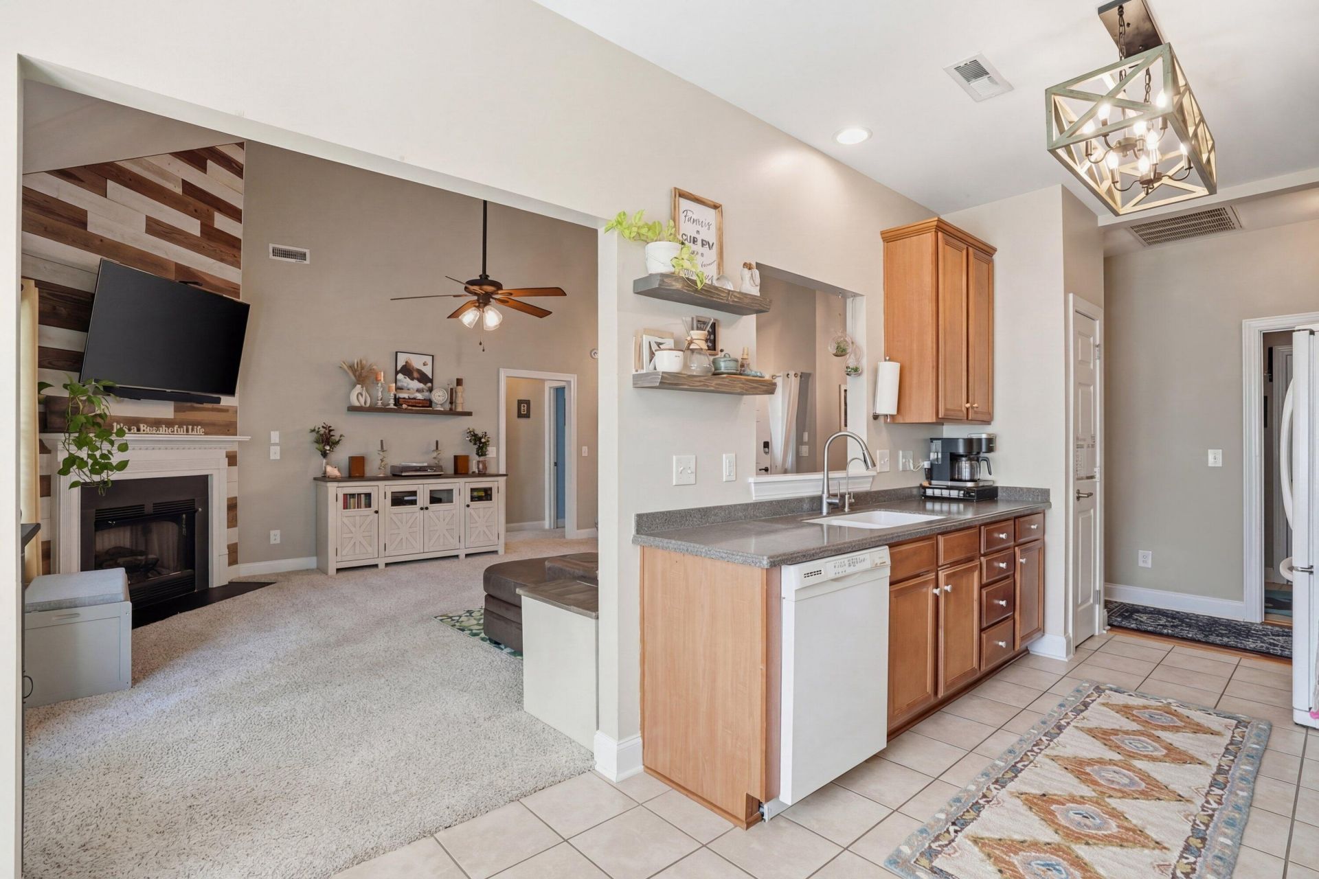 110 Long Cove Bend Photo 11