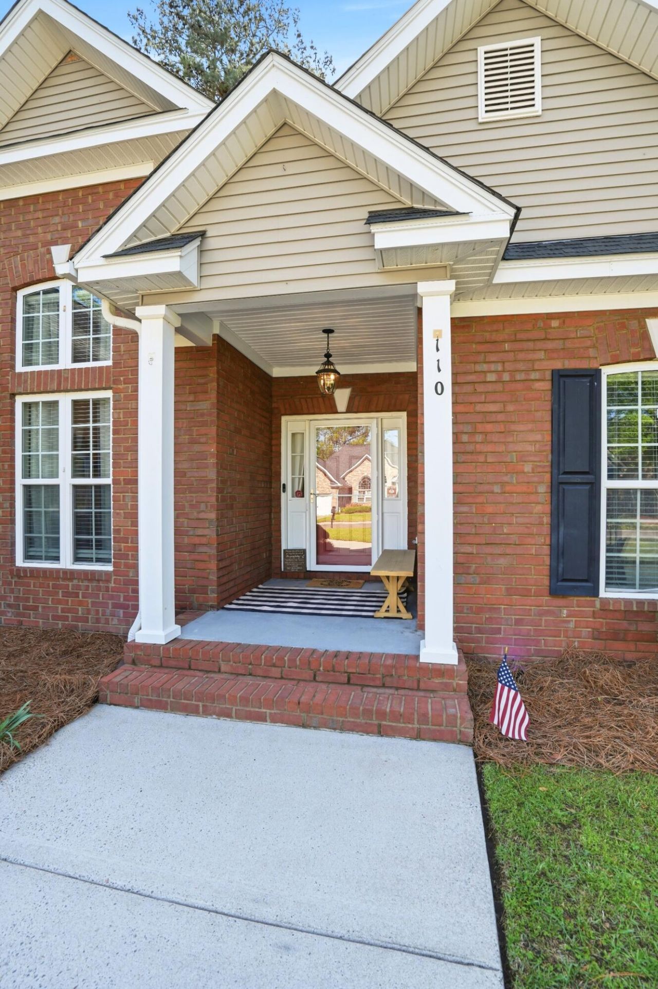 110 Long Cove Bend Photo 2