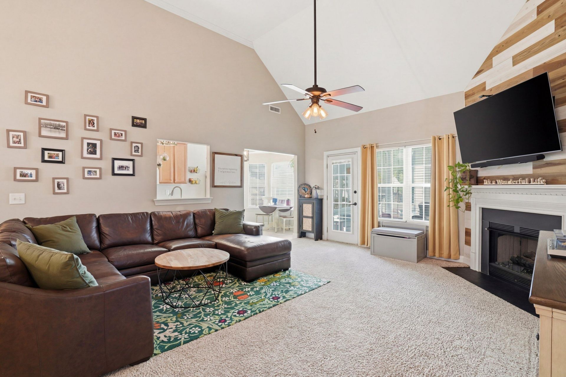 110 Long Cove Bend Photo 4