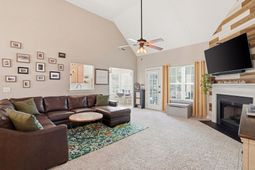 110 Long Cove Bend photo 4