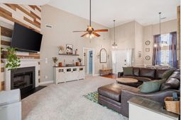 110 Long Cove Bend photo 4